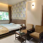 Hotel Shreyas