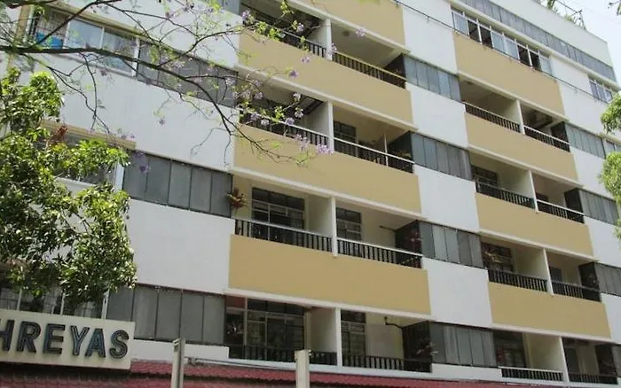 Hotel Shreyas