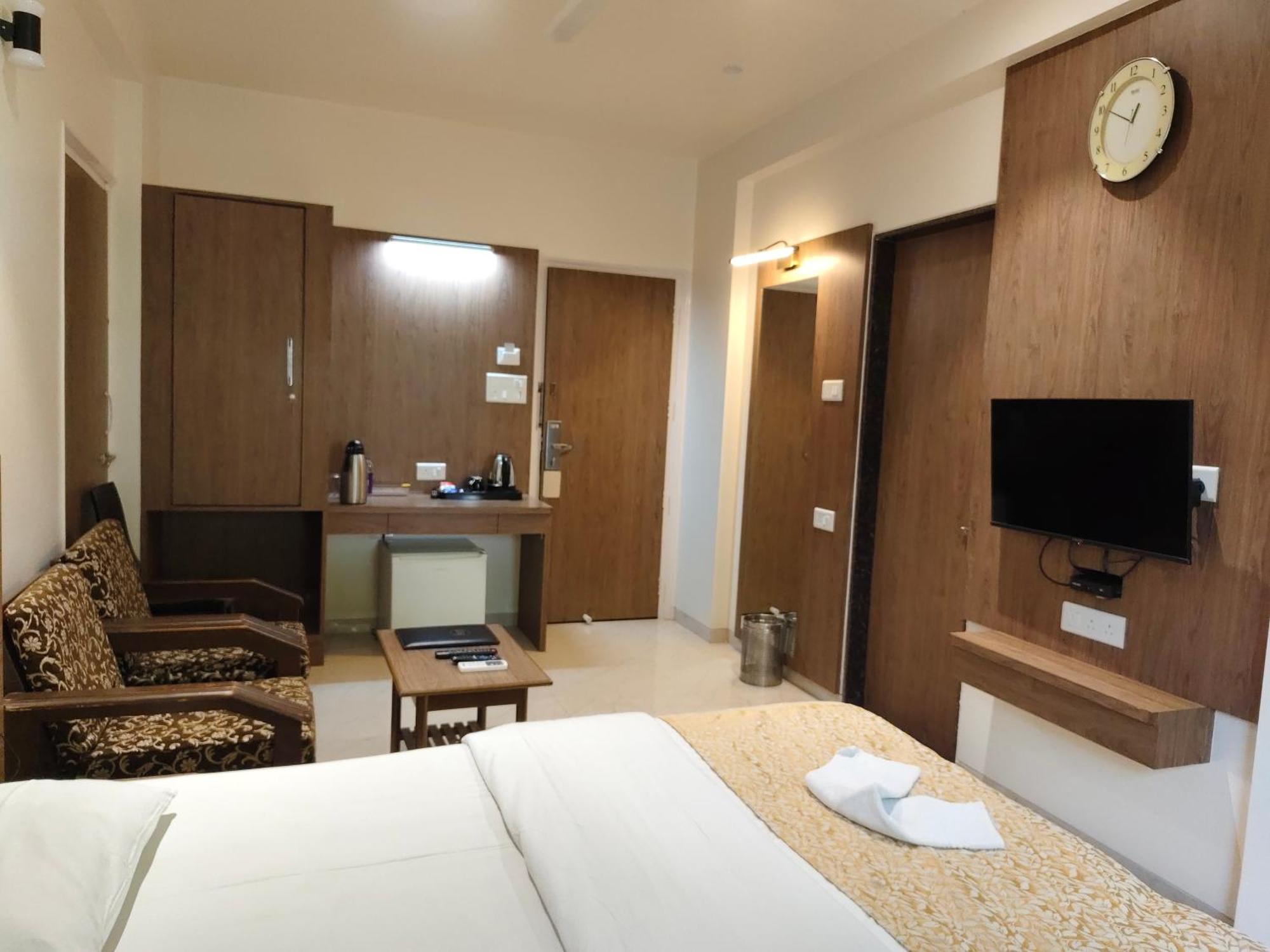 Shreyas Hotel Pune