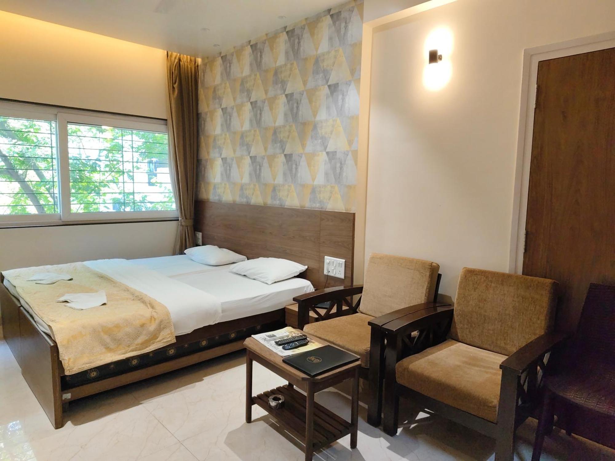 Hotel Shreyas