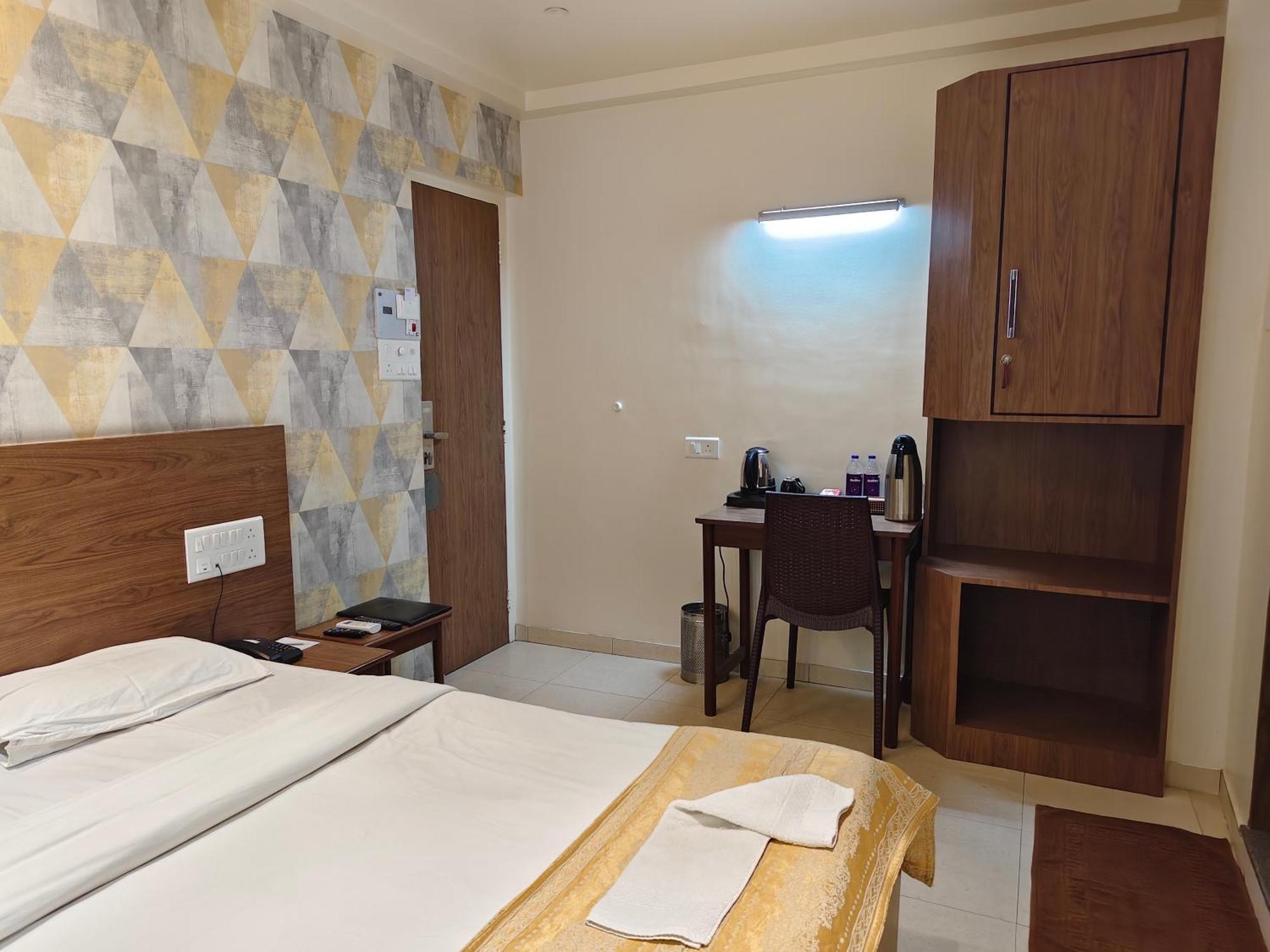 Shreyas Hotel Pune